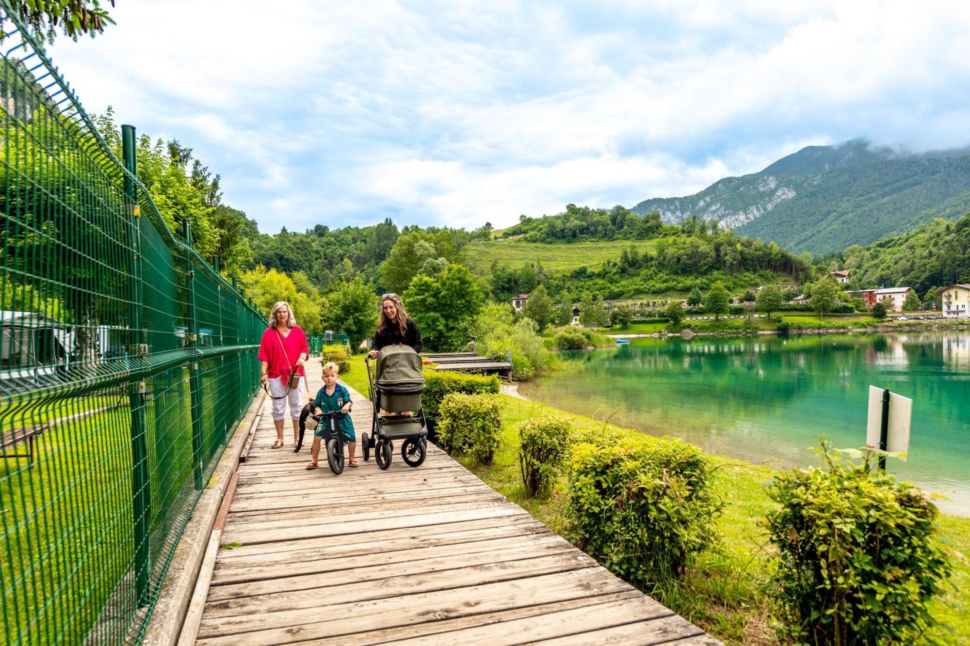 Family Wellness Camping Al Sole Molina di Ledro Εξωτερικό φωτογραφία