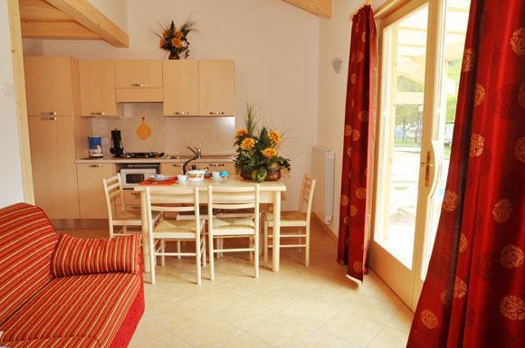 Family Wellness Camping Al Sole Molina di Ledro Δωμάτιο φωτογραφία